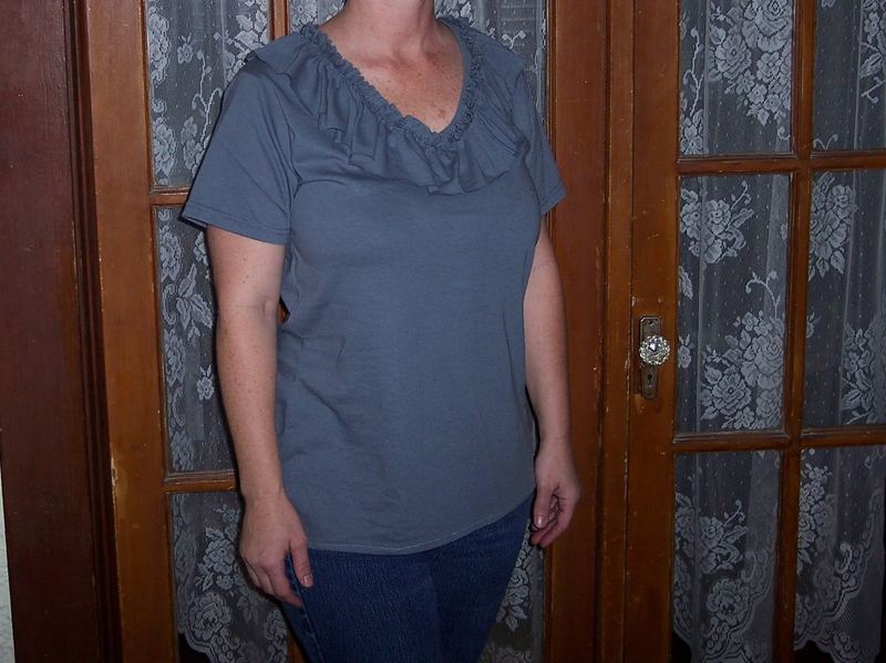 Men's T-shirt Makeover #3 Ruffle V-Neck T – photo 7