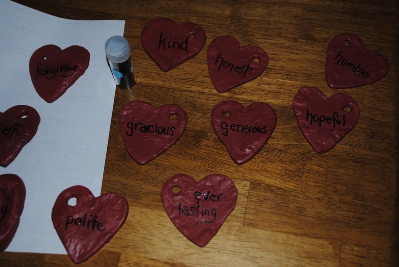 Love is... Holiday Tree β photo 11