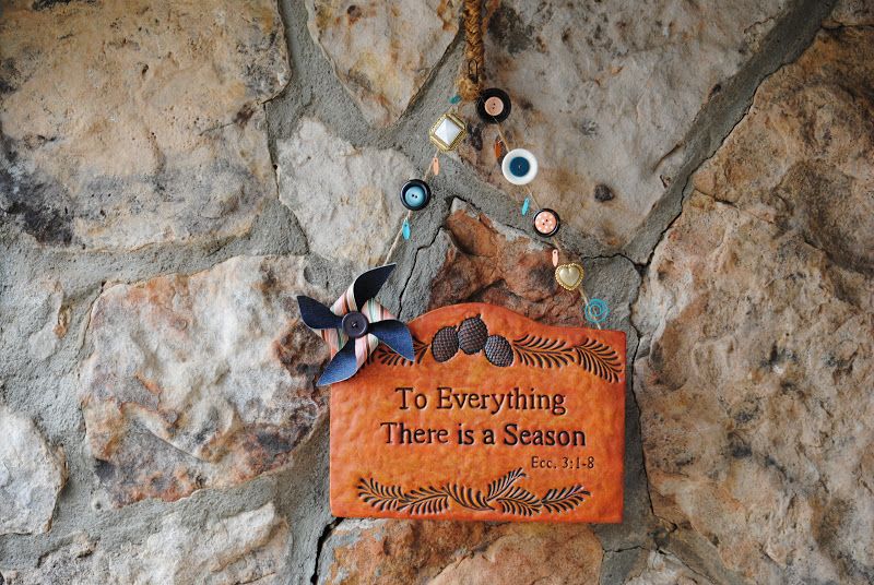 Buttoned Up Plaque – photo 8