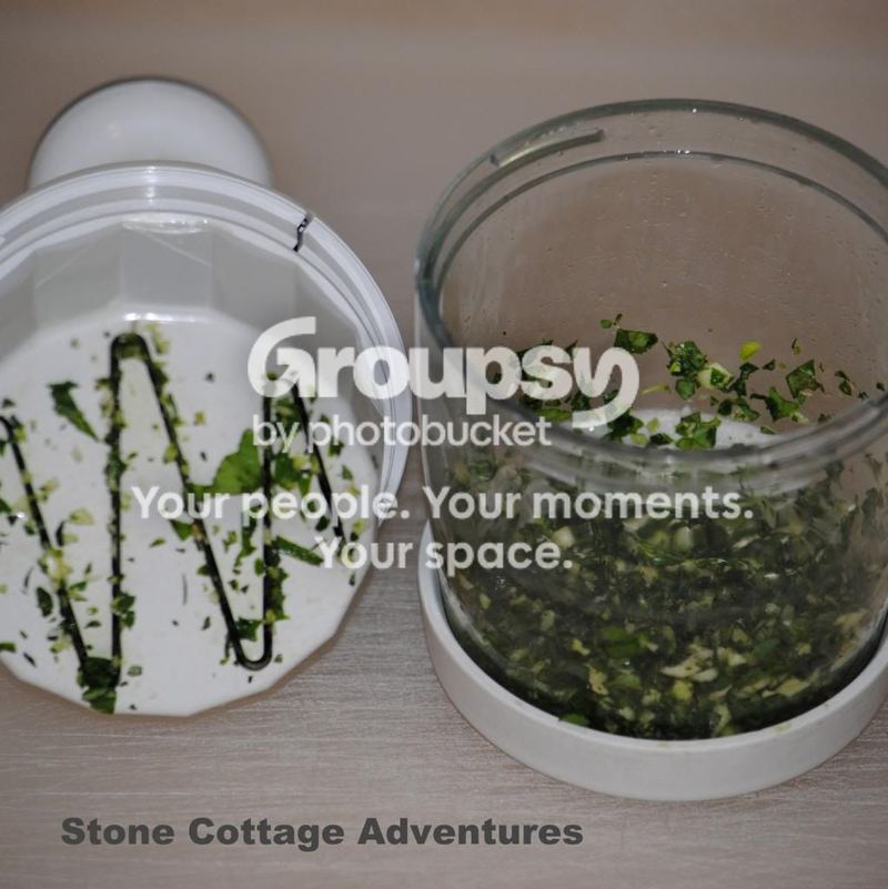 Herbs: A Place to Begin... Chopping – photo 3